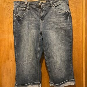 Earl Jeans Blue Cropped Jeans with Cuffed Hem Capri